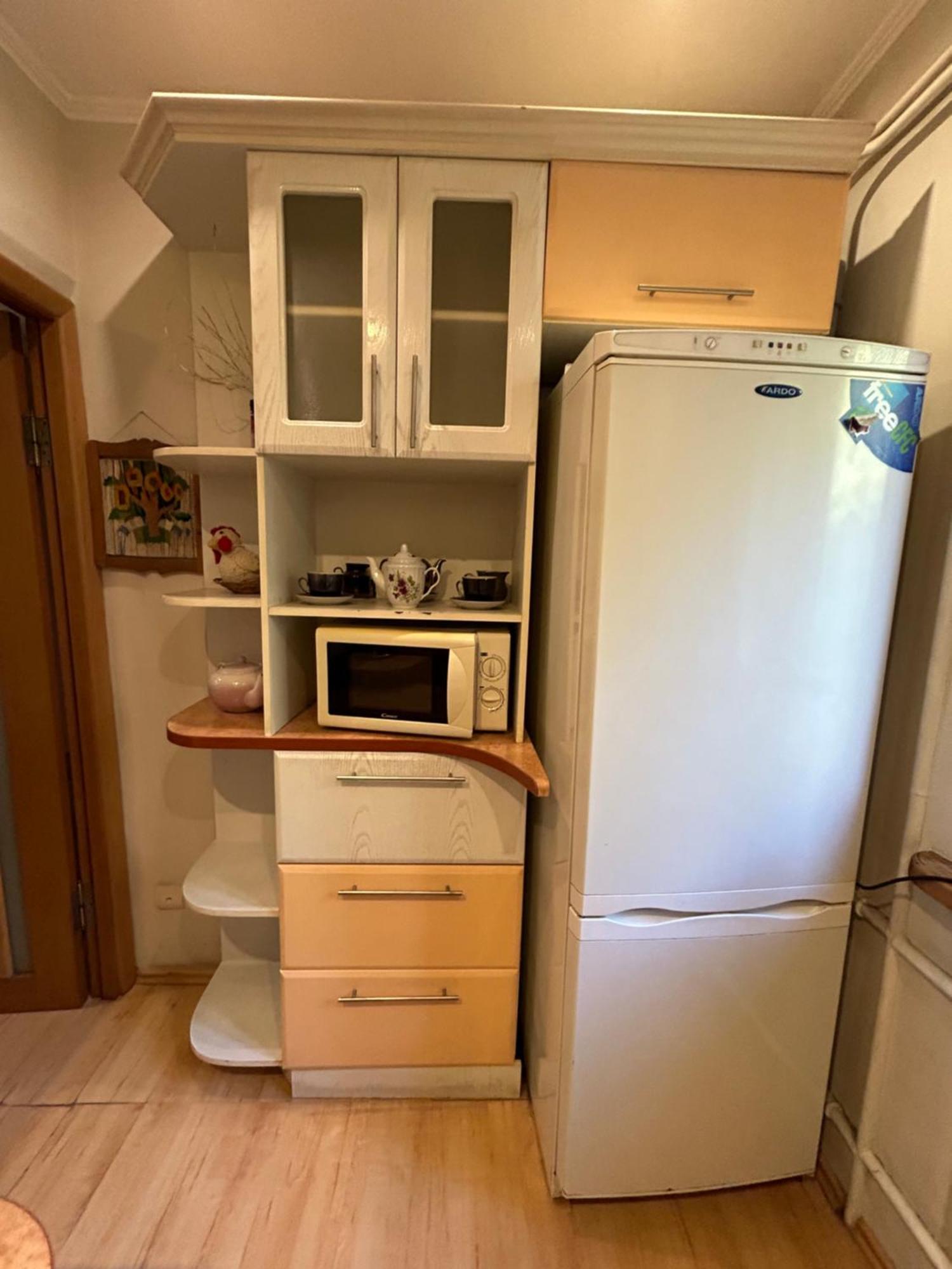 Three Bedroom Stepana Bandery Street Ровно Экстерьер фото